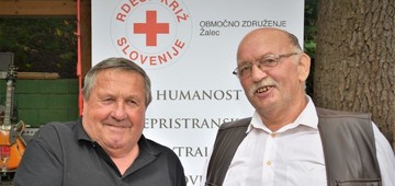 Slika: Darko Naraglav: Jože Žnidaršič iz Stopnika pri Vranskem in Franc Jelen s Ponikve pri Žalcu sta na našem območju največkrat darovala kri. Jože Žnidaršič jo je daroval 151-krat, Franc Jelen pa 172-krat. Od leta 2018 ju ni še nihče dohitel.
